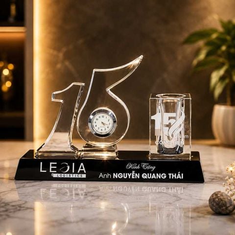 Chặn giấy kỷ niệm thành lập 15 năm H030