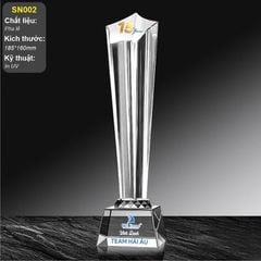 Bộ Cúp vinh danh pha lê ngôi sao xuất sắc 2026