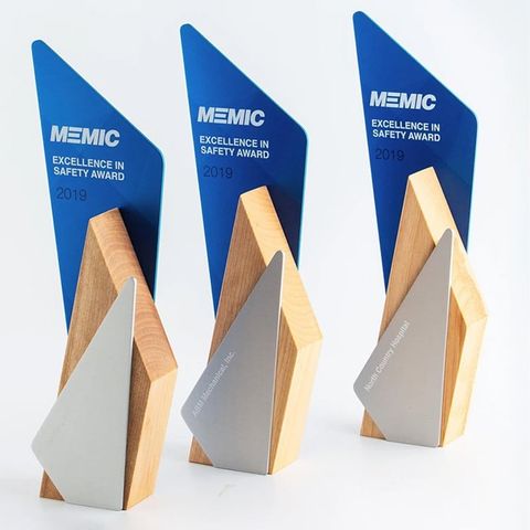 Cúp vinh danh gỗ hợp kim VG01