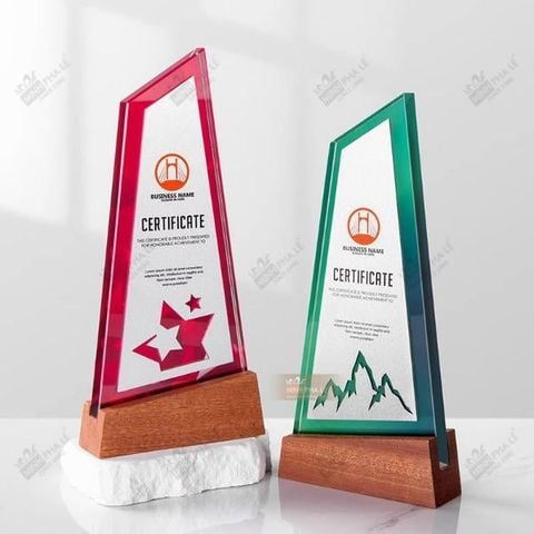 Cúp vinh danh pha lê hợp kim đế gỗ VG79