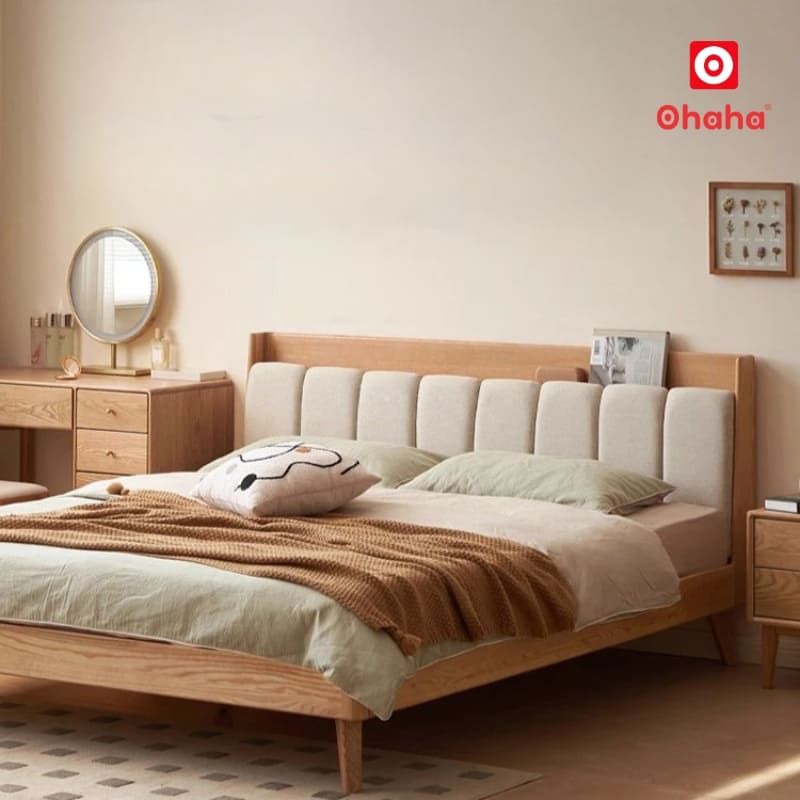 Giường ngủ gỗ tự nhiên cao cấp bọc nệm OHAHA - GGTN012