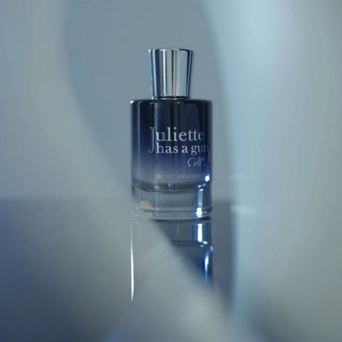 Juliette Has A Gun Musc Invisible