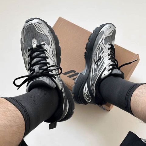 [GIÁ TUỲ SIZE] Giày Mizuno FIYI V2 