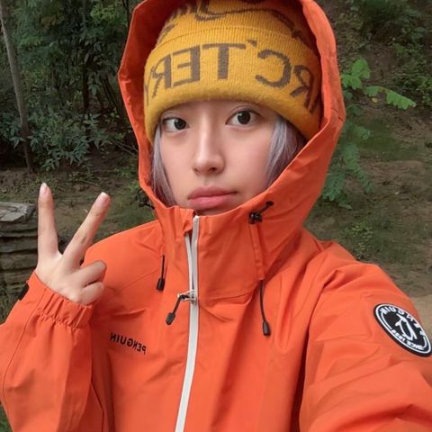 [GIÁ TUỲ SIZE] Áo khoác PENGUIN x CAMEL chống gió, chống nước, giữ ấm – M35BA31058