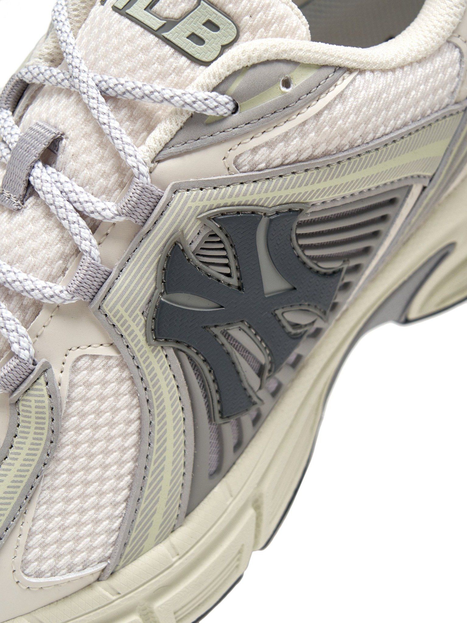  Giày MLB Korea Trophy Runner SD New York Yankees 3ARNR045N-50IVS 