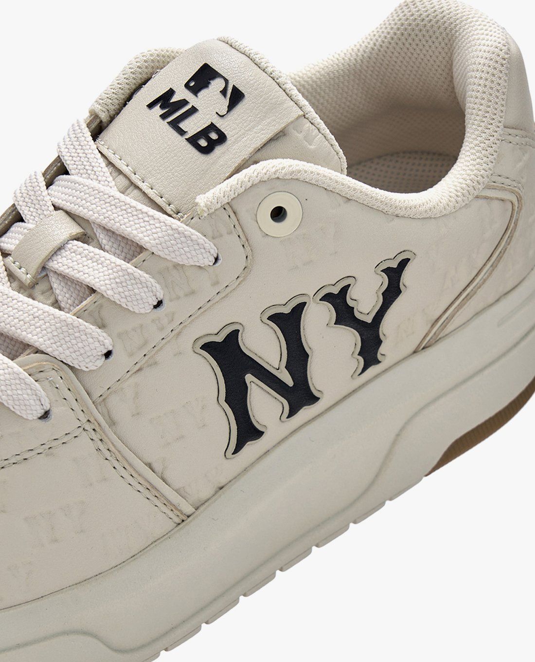 【MLB】 Chunky Liner Embo Monogram Cooperstown / 追跡付 Giày MLB Chunky Liner Embo Mono Cooperstown Ny Yankees