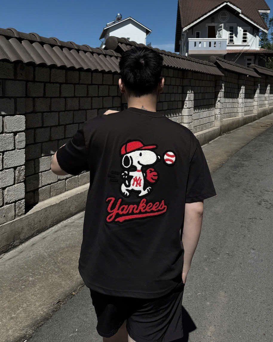  Áo Thun New Era - [Unisex] NY Yankees Snoopy Black 