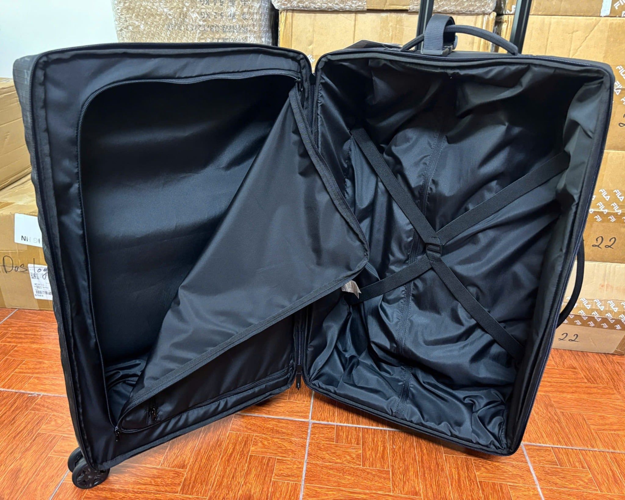  Vali MLB Korea - Monogram Outdoor Carrier Size 26 NY Yankees - 3AHH0025N-50BKS 