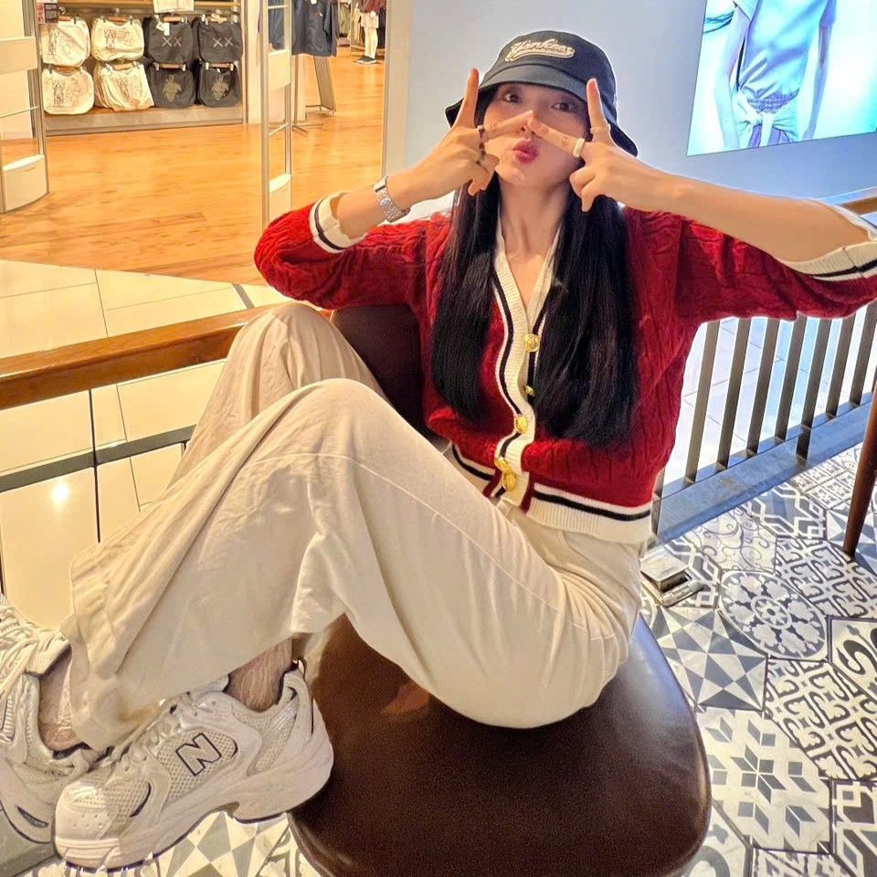  Áo Cardigan Len Nội Địa Hàn Freesize Màu Đỏ 