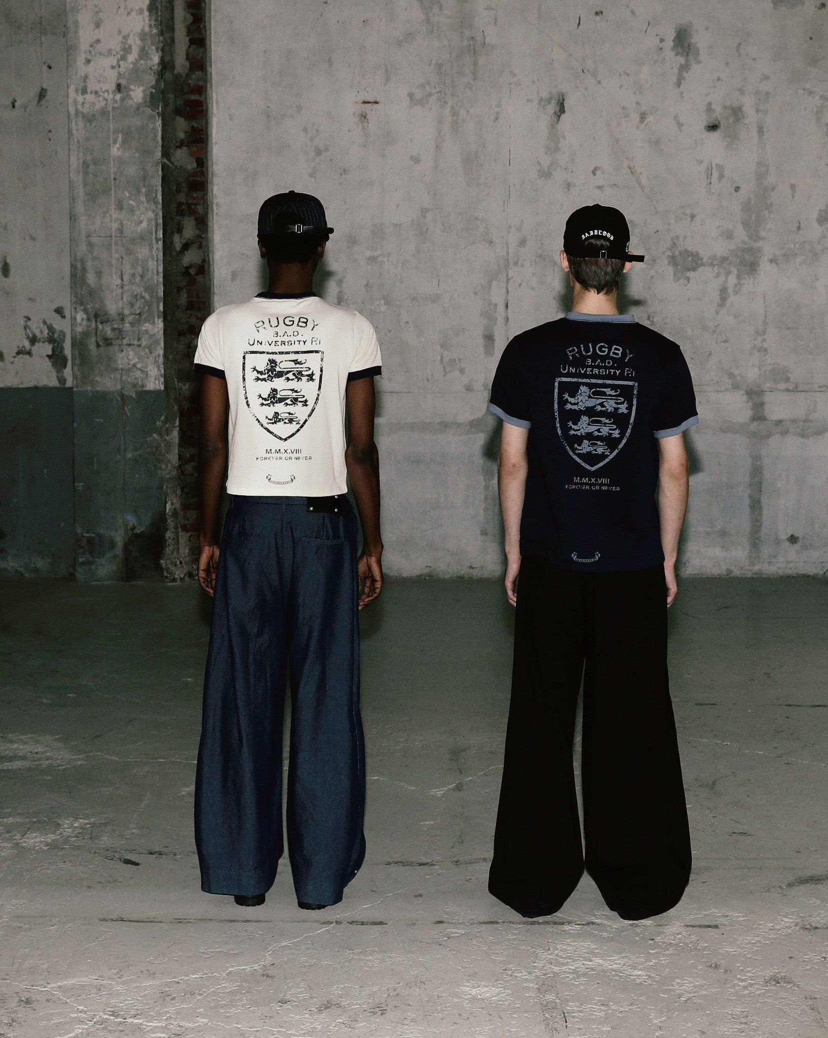  Áo Thun [Unisex] Badblood - [w-tee25-098] Mystic Shield Print Ringer T-Shirt Navy 