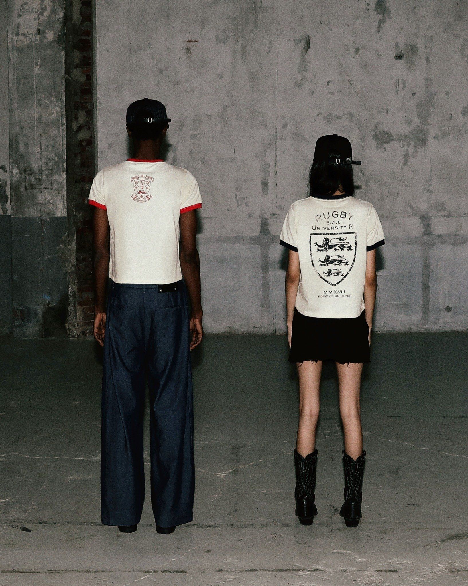  Áo Thun [Unisex] Badblood - [w-tee25-096] Workshop Shield Print Ringer T-Shirt Cream 