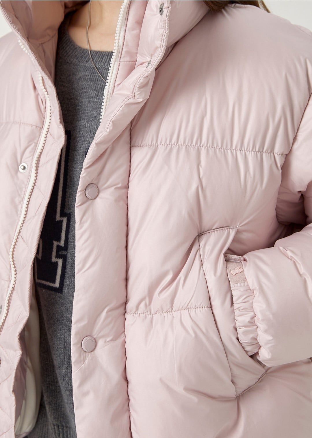  Áo Khoác Phao Whoau - Short Puffer Padding - WHJPF4V15F 