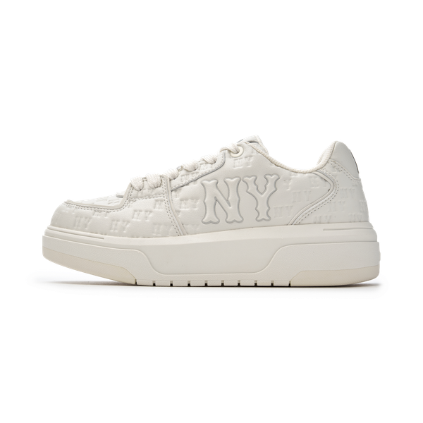 Giày MLB Chunky Liner Embossed Monogram Cooperstown New York Yankees - 3ASXE015N-50WHS