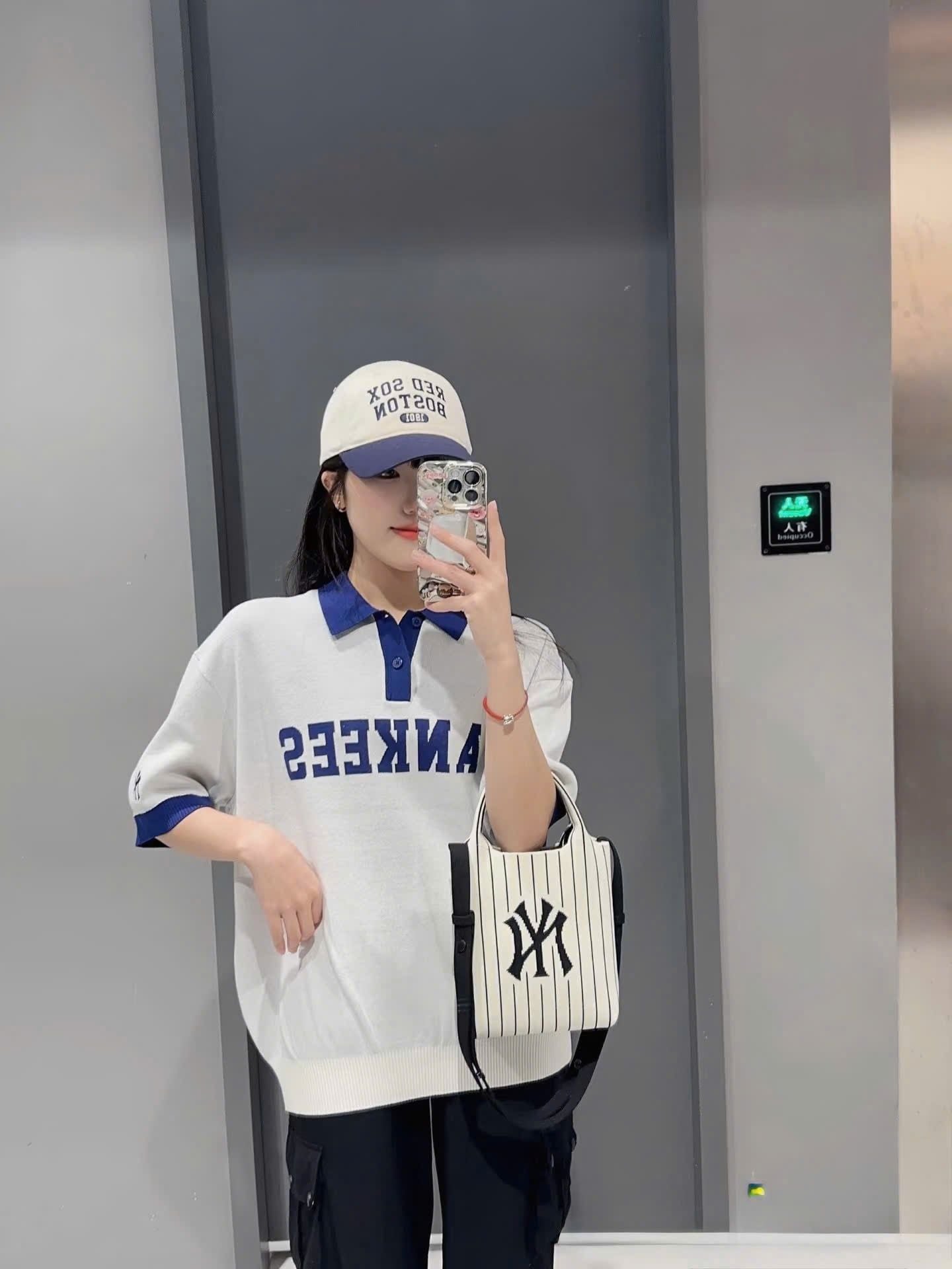  Túi Đeo Chéo MLB Korea - Basic Big Logo Knit Cross Bag NY Yankees Cream - 3ACRS034N-50CRD 