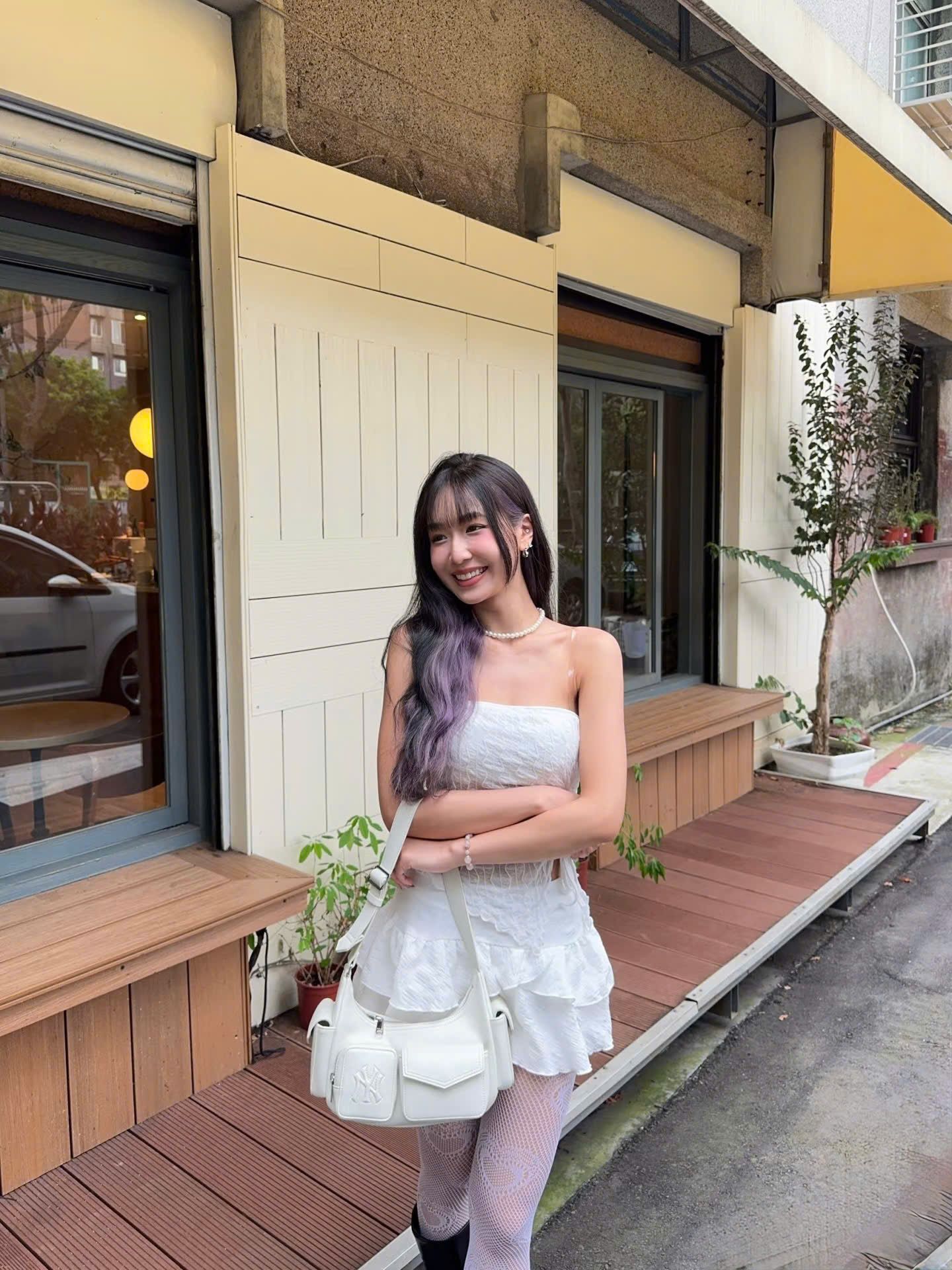  Túi MLB Korea - Multi Pocket Cargo Bag New York Yankees Cream - 3ABQBV25N-50CRS 