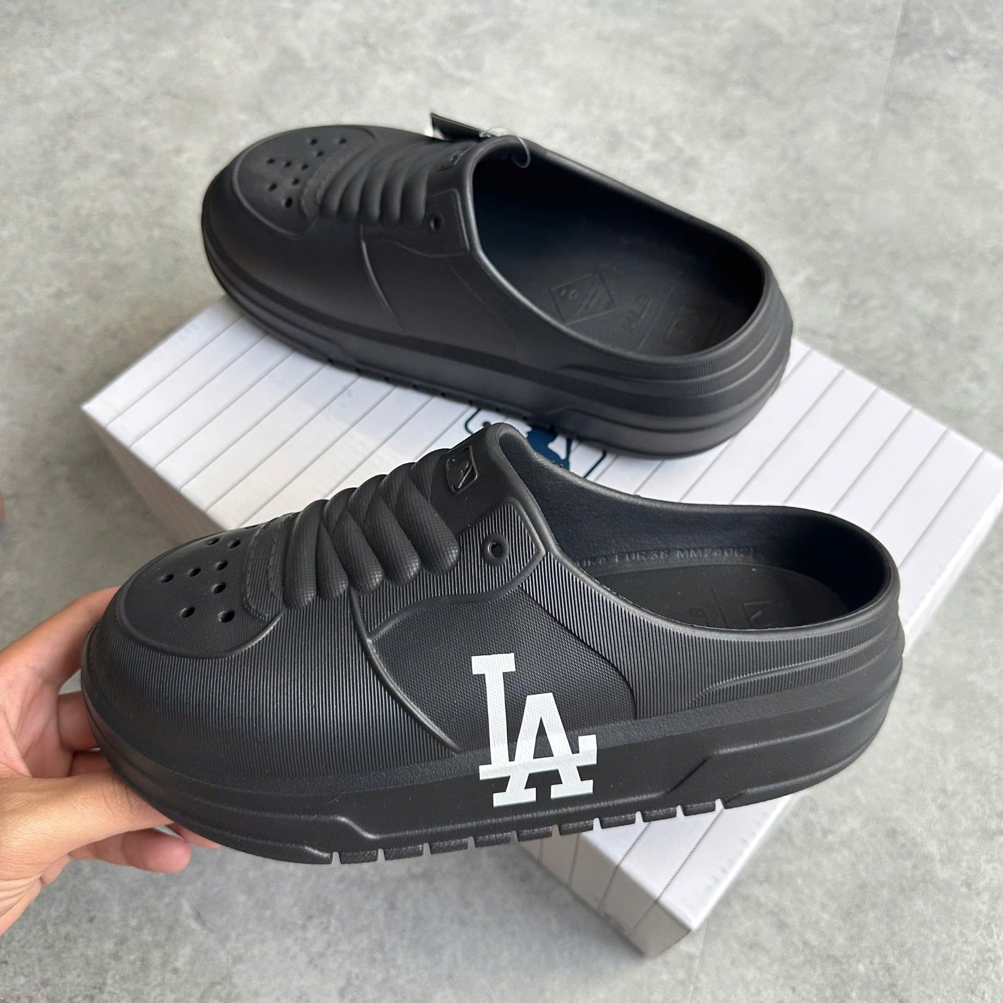 Giày Mule MLB Korea - Chunky Liner Mule LA Dodgers - 3ASQC0153-07BKS 