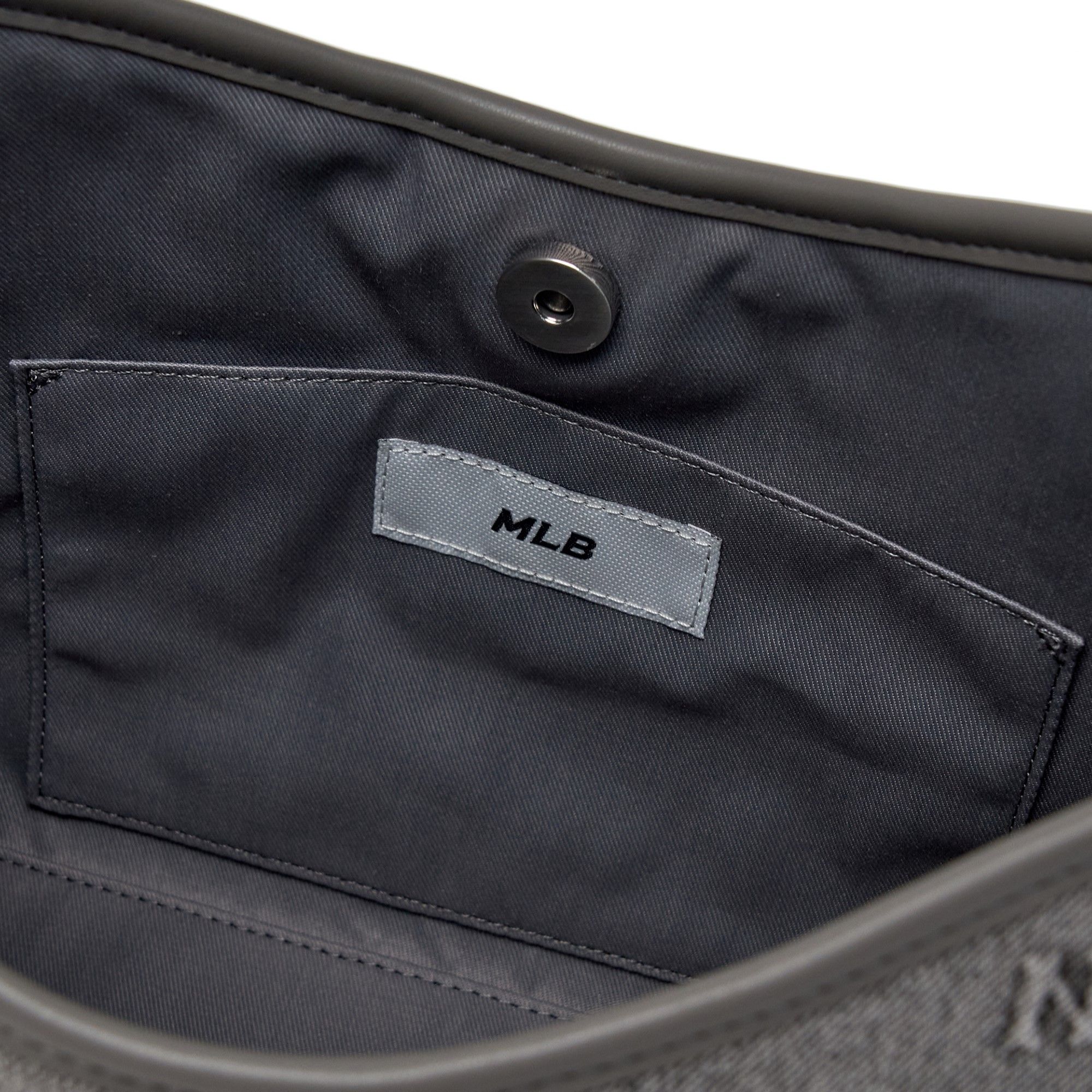  Túi Xách MLB - Classic Monogram Denim Embossed Bucket Bag NY - 3ABMMD16N-50CGL 