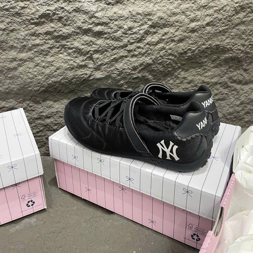  Giày MLB - Slick Mary Jane Satin New York Yankees - 3ASXMJS6N-50BKS 