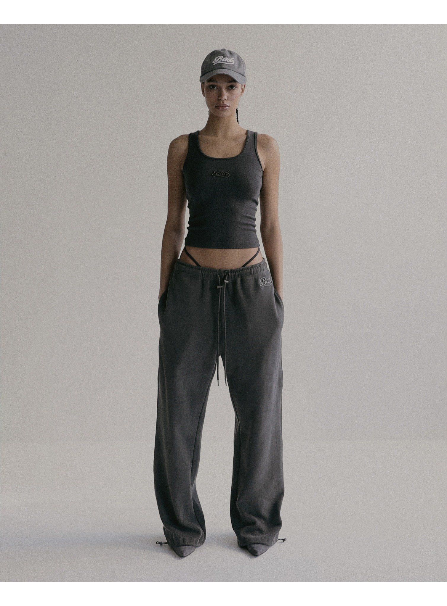  Áo Croptop [Nữ] Badblood - [w-tnk24-002] Beyond Soft Tank Charcoal 