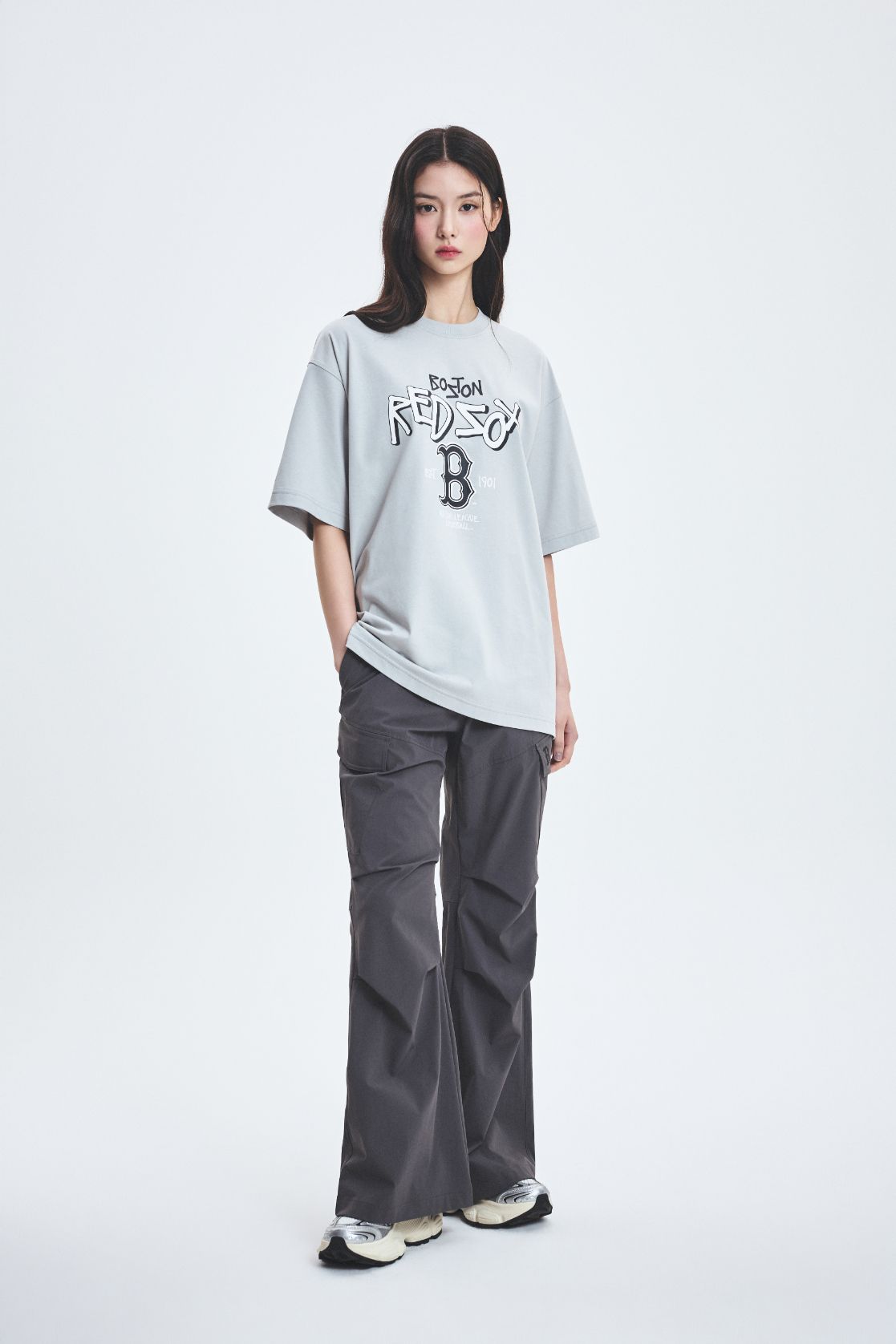  Áo thun [Unisex] MLB - Basic Big Logo Mega Overfit Functional Short Sleeve T-Shirt NY Yankees Gray - 3ATSB0553-43GRL 