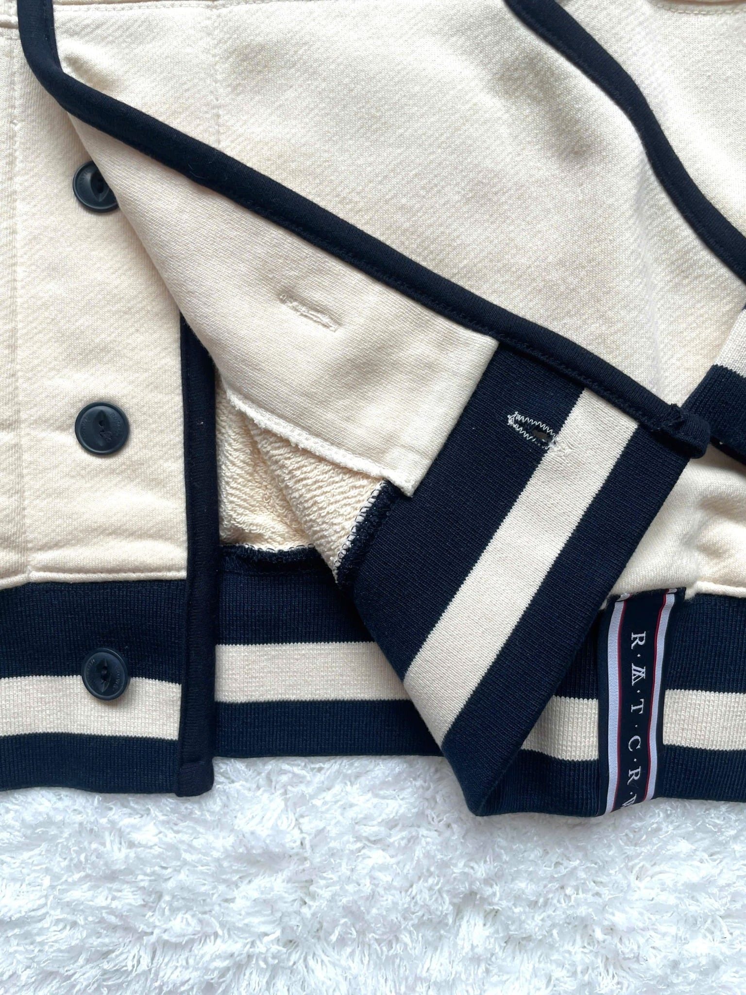  Áo Cardigan RMTCRW [ROMANTIC CROWN] - MODERN LAUREL COTTON CARDIGAN OATMEAL Size S 