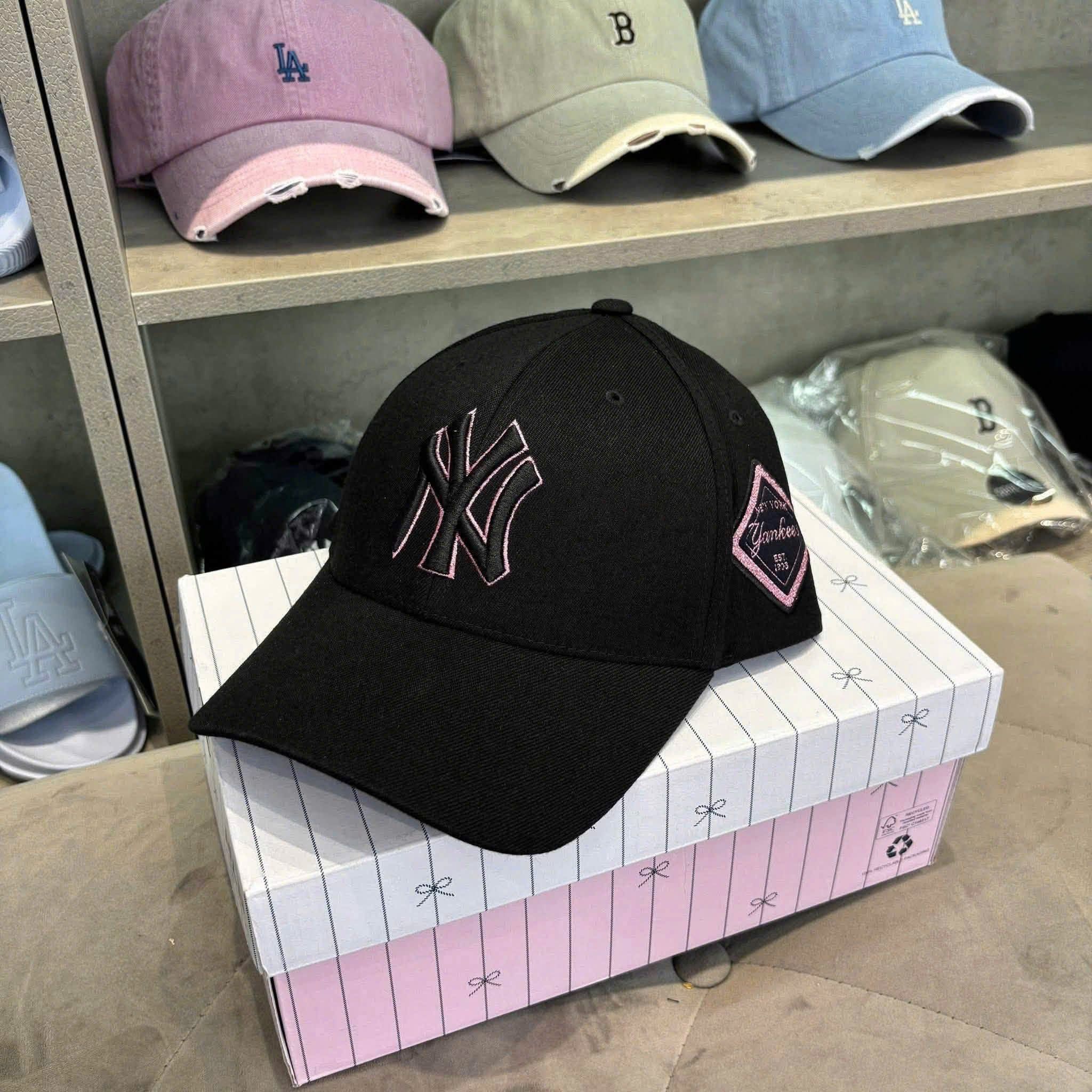  Nón MLB Korea - Diamond Stamp Ball Cap Black - 3ACP8501N 