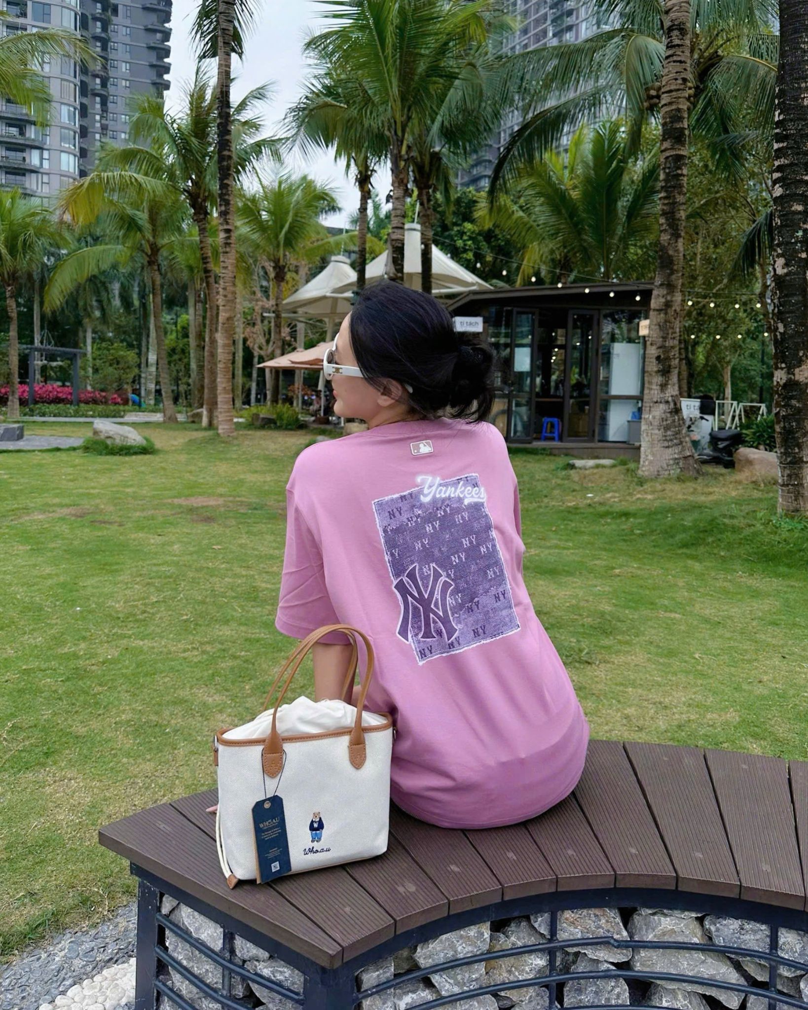  Túi Xách Whoau - Steve Canvas Tote Bag Beige - WHBGG2224A 