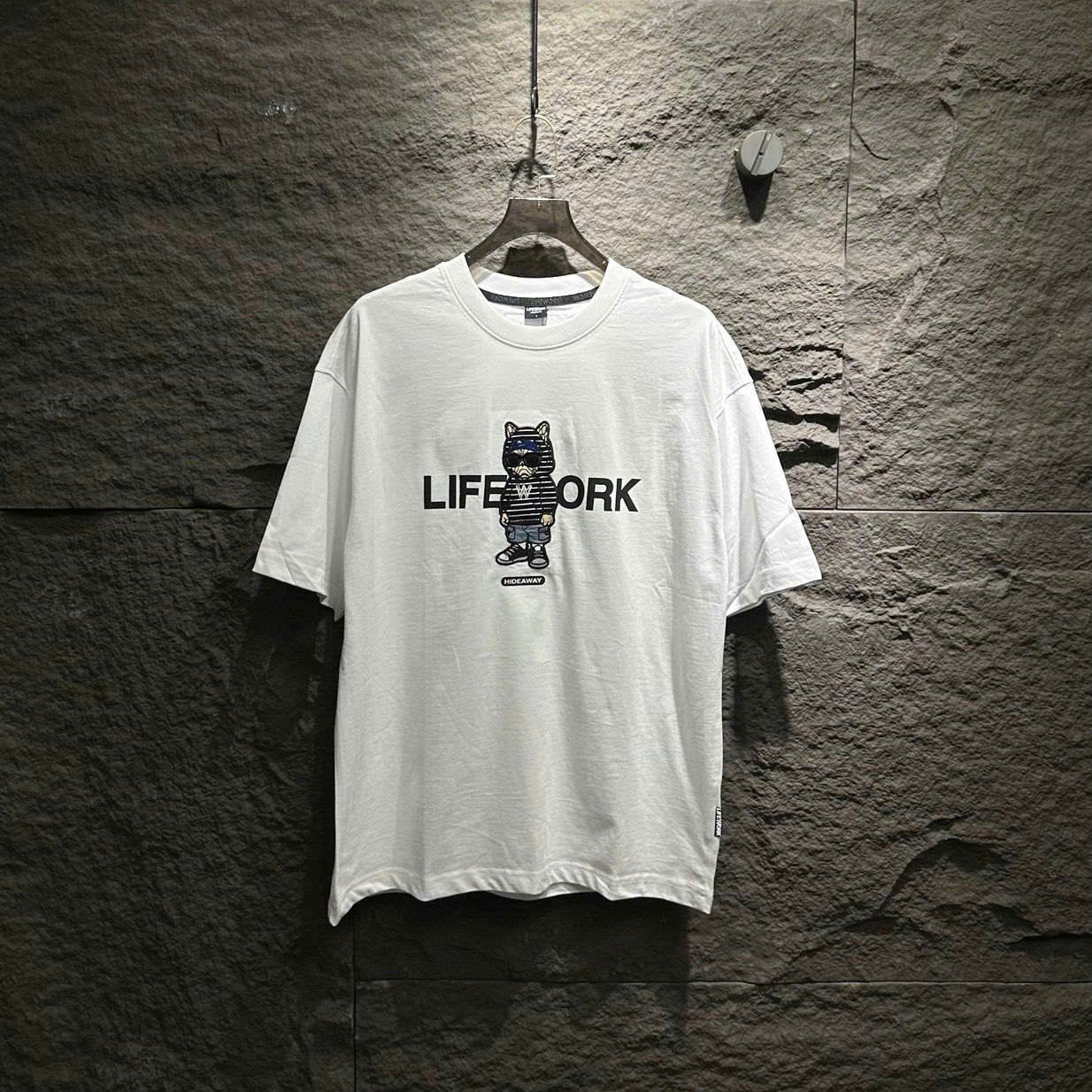  Áo thun LifeWork [Unisex] - Hipdog Hooded Applique Short Sleeve T-shirt - LW262TS104 