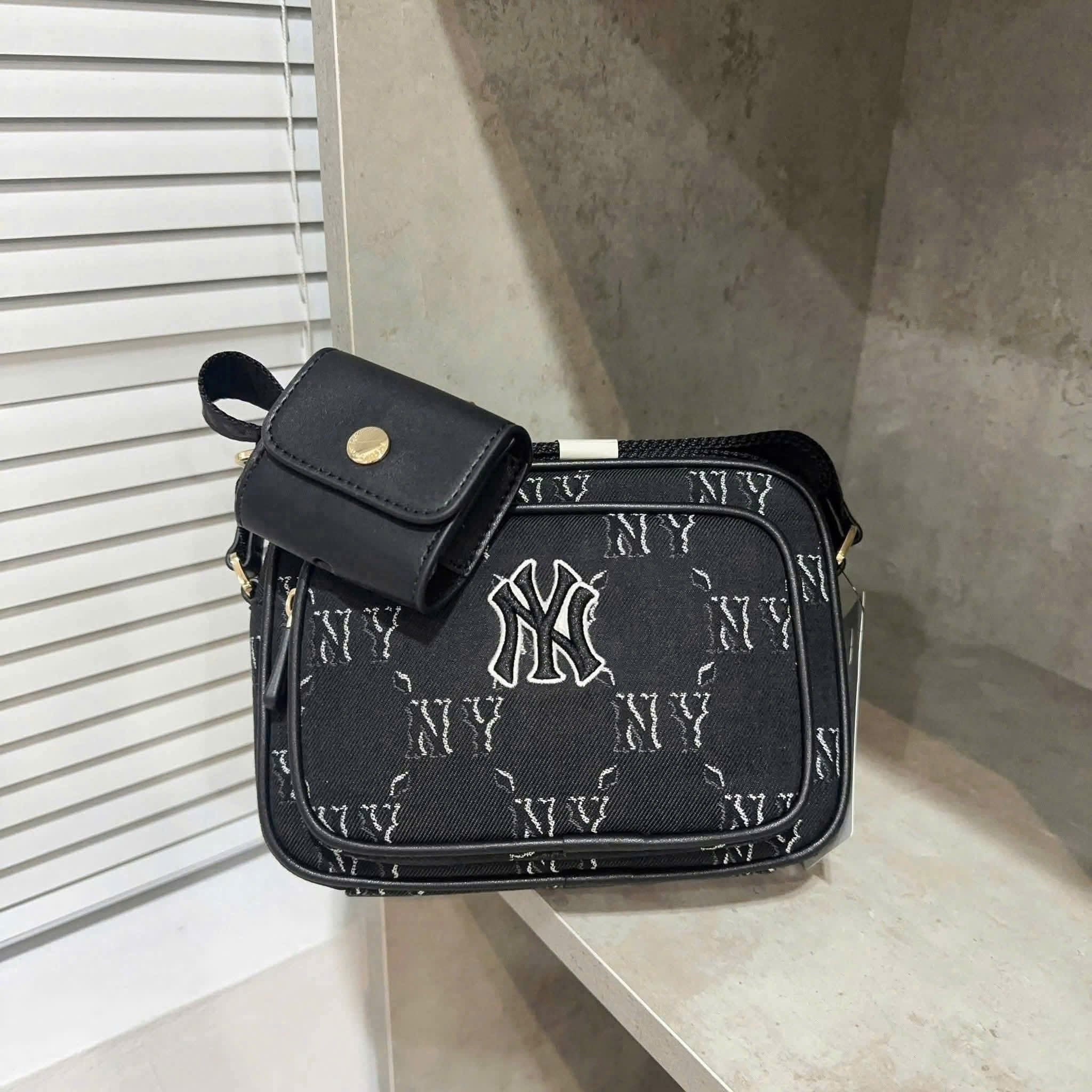  Túi MLB Diamond Monogram Camera Bag NY Black - 7ACRMDH5N-50BKS 