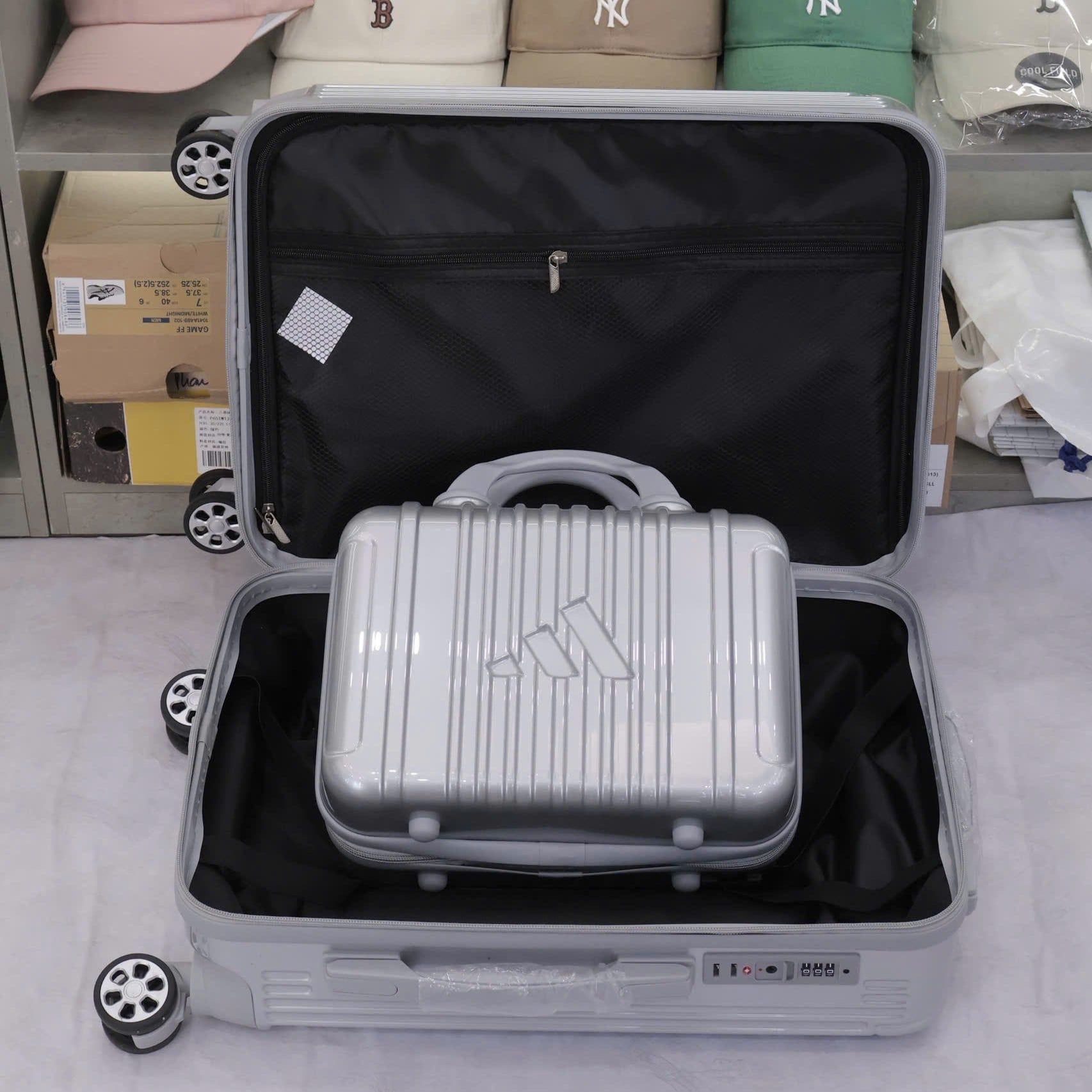  Set Vali Adidas Size 22 (Xách Tay) Xám 