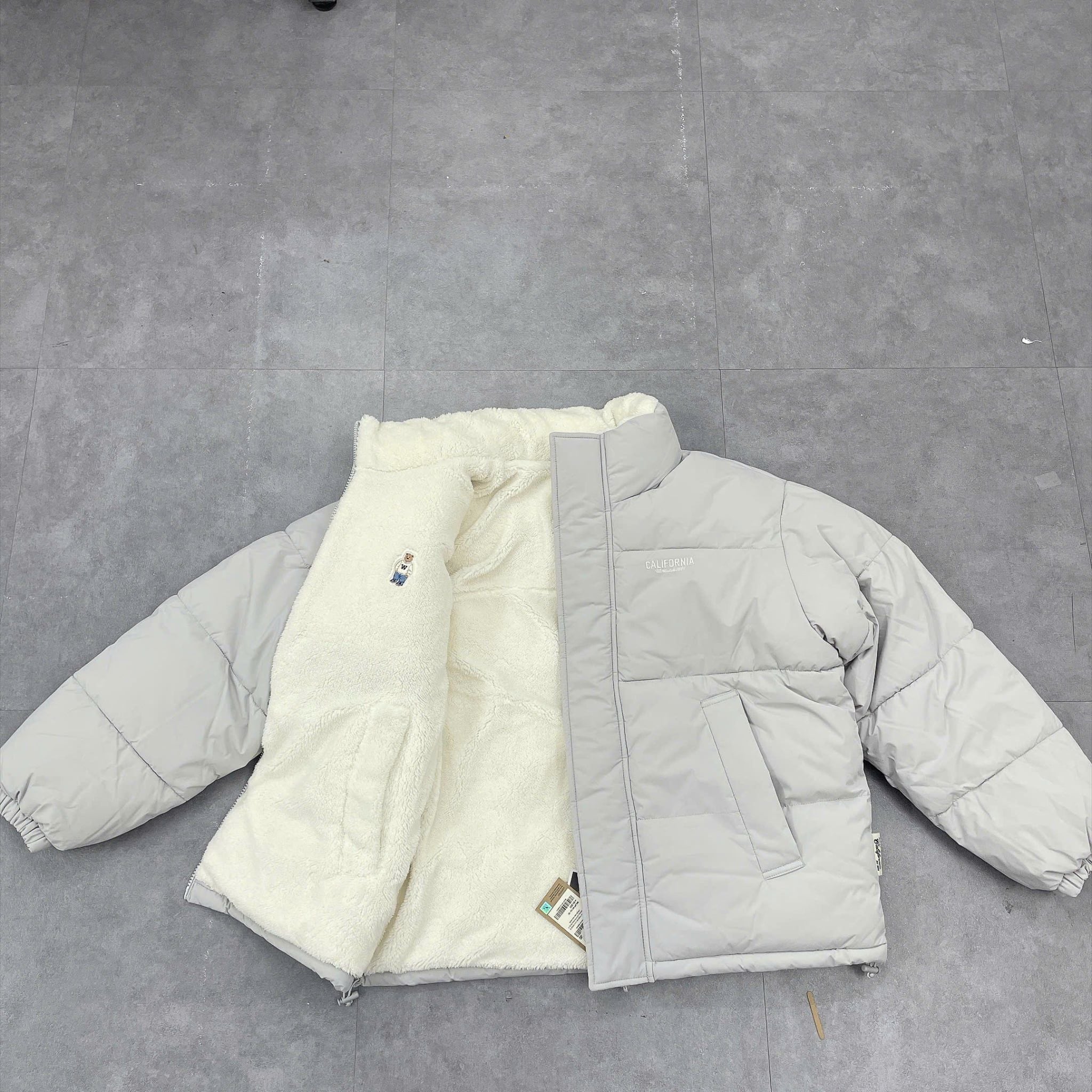  Áo Khoác Whoau [Unisex] - Reversible Puffer Padding - WHJPF4V15U 