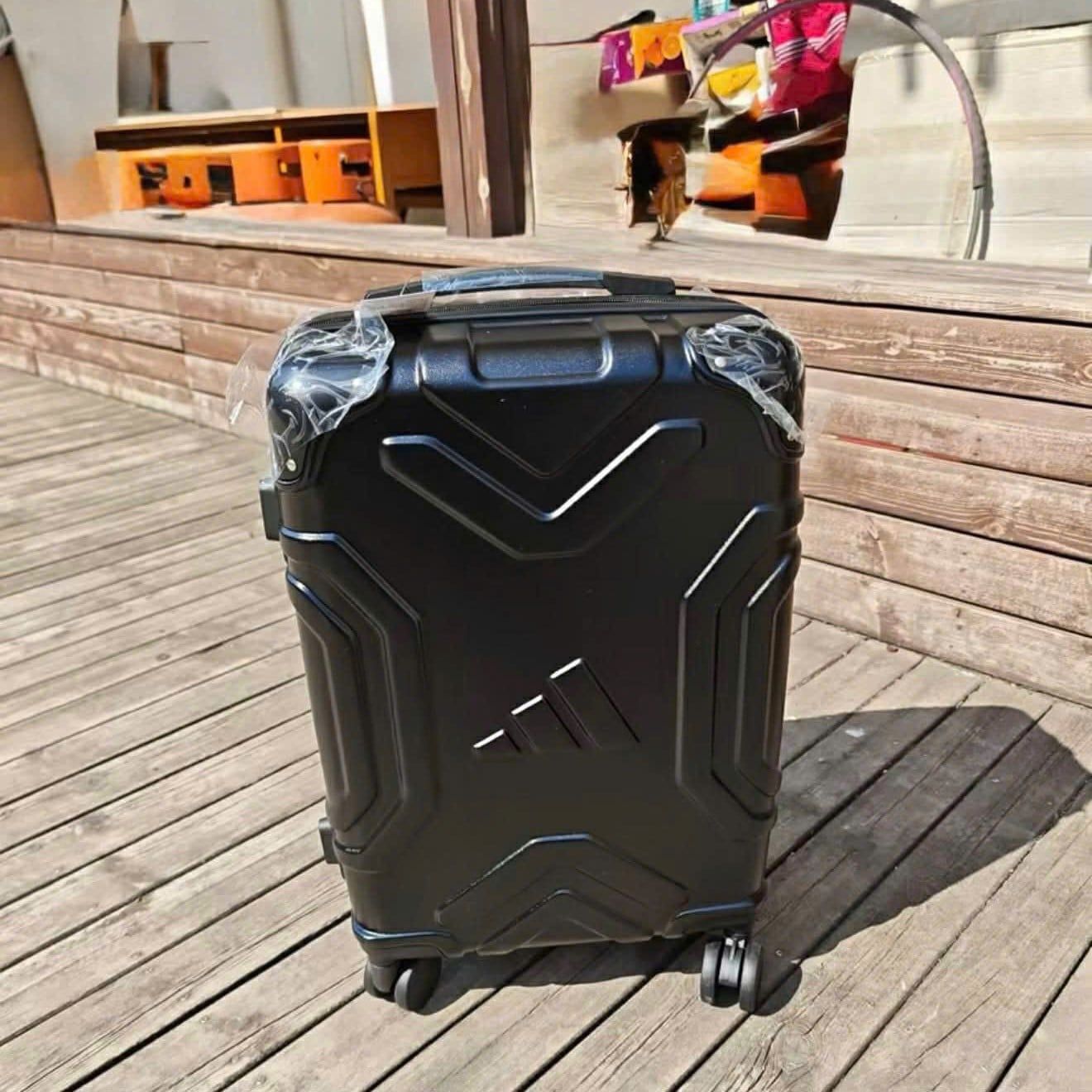  Vali Adidas Size 22 (Xách Tay) Đen 