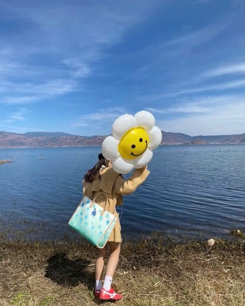  Túi MLB Korea - Gardient Mono Coated Canvas Large Tote NY Yankees - 3AORL0233-07GNL 