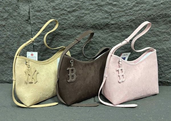  Túi Xách MLB - Monogram Feminine Charm Square Crossbody Bag - 3ACRMS16N 