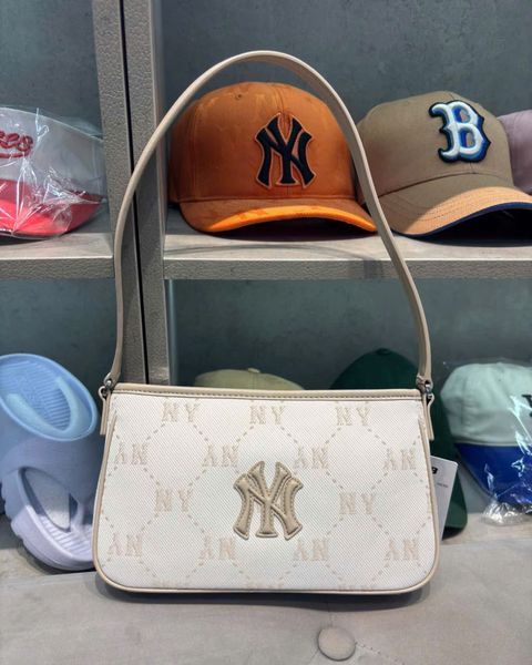 Túi Xách MLB Korea - Diamond Monogram Jacquard Mini Hobo Bag NY - 3ABQMJ16N-50CRD
