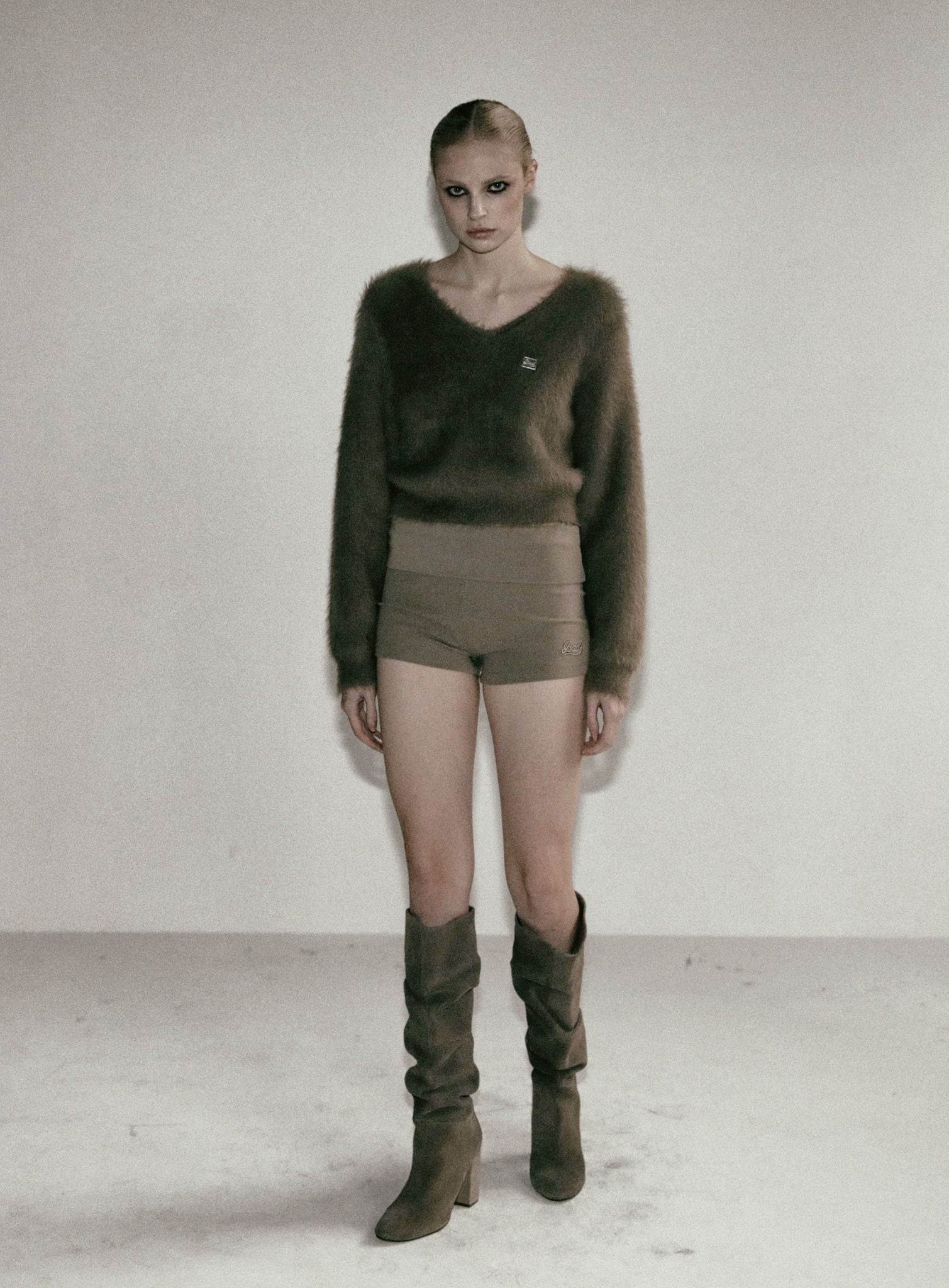  Áo Sweater [Nữ] Lông Badblood - [w-knt24-016] BS Mohair V-neck Sweater Tobacco 