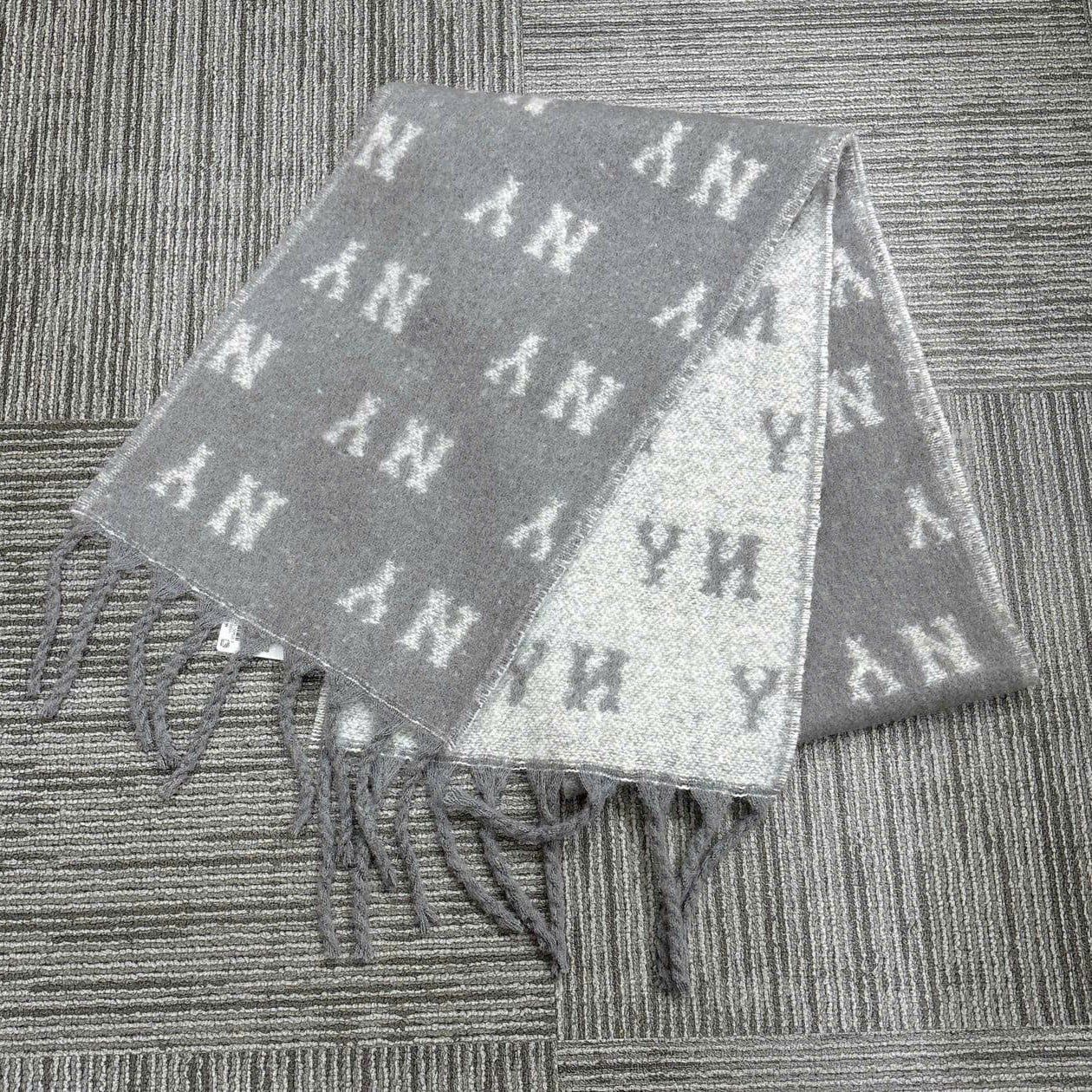  Khăn Quàng Cổ MLB Monogram Muffler NY Yankees - 3AMFM0156-50MGD 