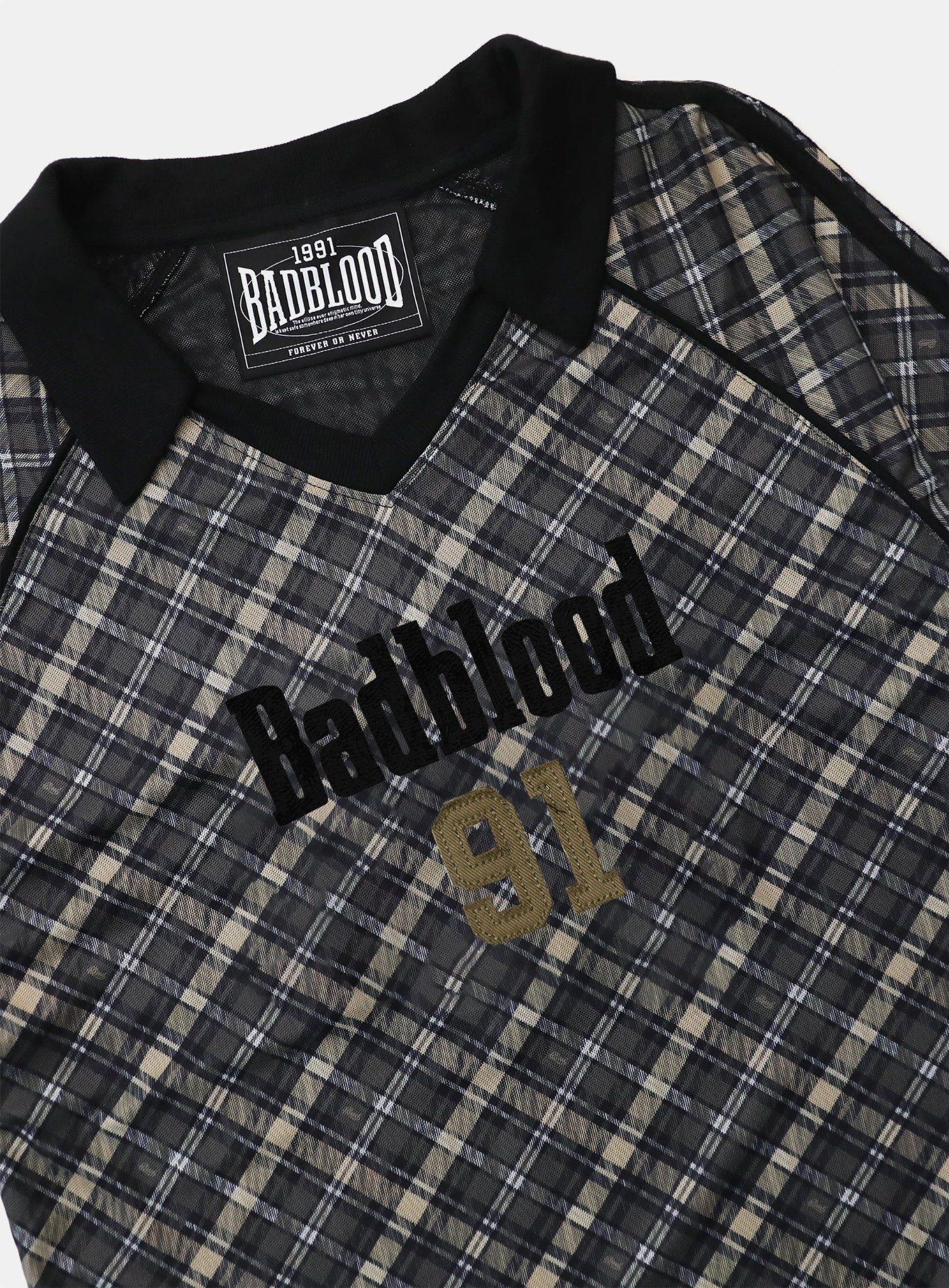  Áo Thun [Unisex] Badblood - [w-tee25-024] Vintage Club V-Neck Check T-Shirt Black 