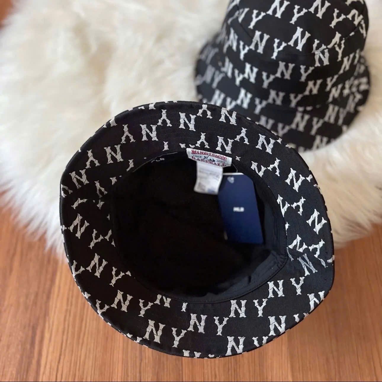  Nón Bucket MLB - Big Classic Monogram New York Yankees - 3AHTM013N-50BKS 