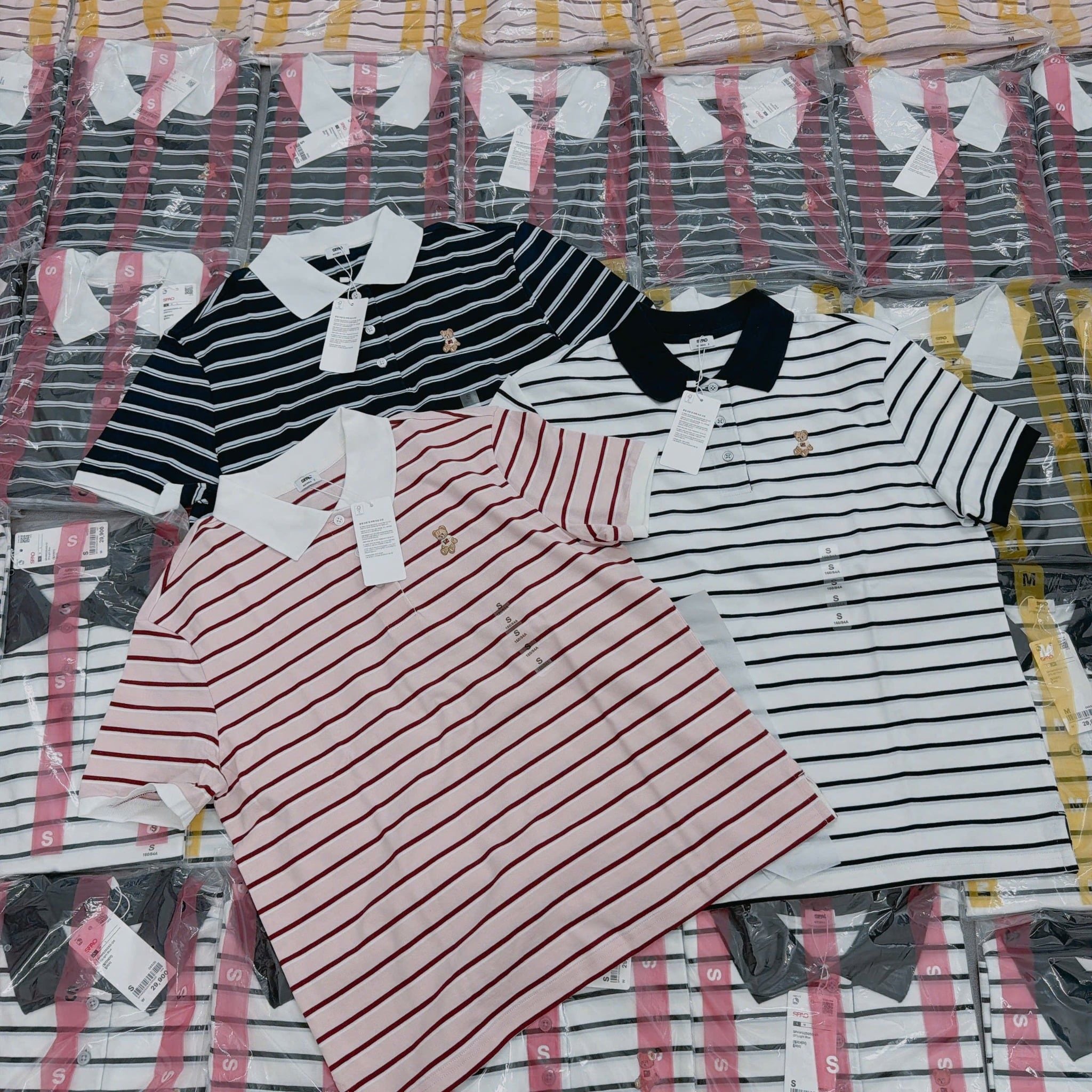  Áo Polo SPAO [Nữ] - Bear Sọc Ngang Hồng SS26 