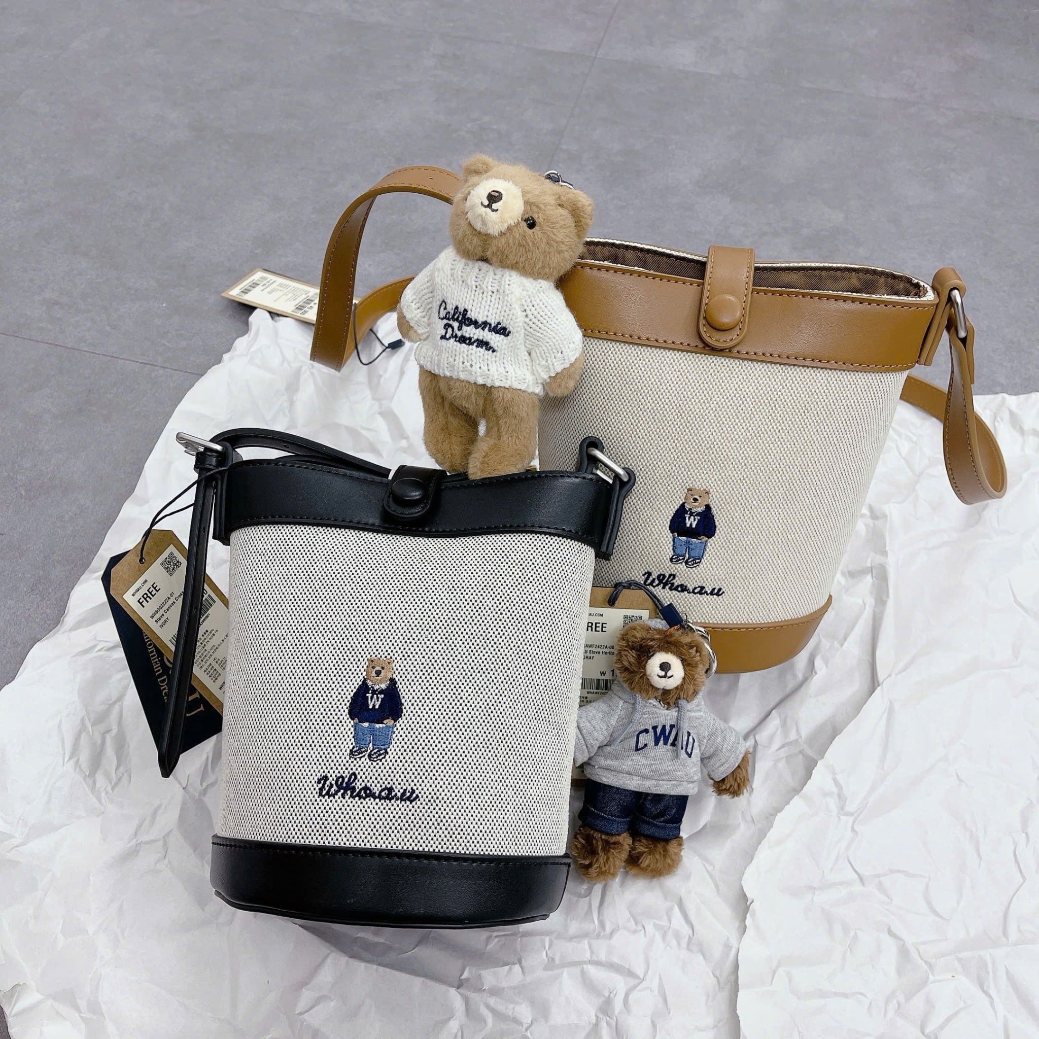  Túi Xách Whoau - Steve Canvas Cross Bag Beige - WHBGG2222A 