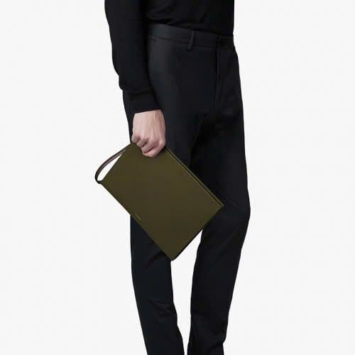  Túi Cầm Tay FindKapoor - Clutch 32 Saffiano - Khaki 