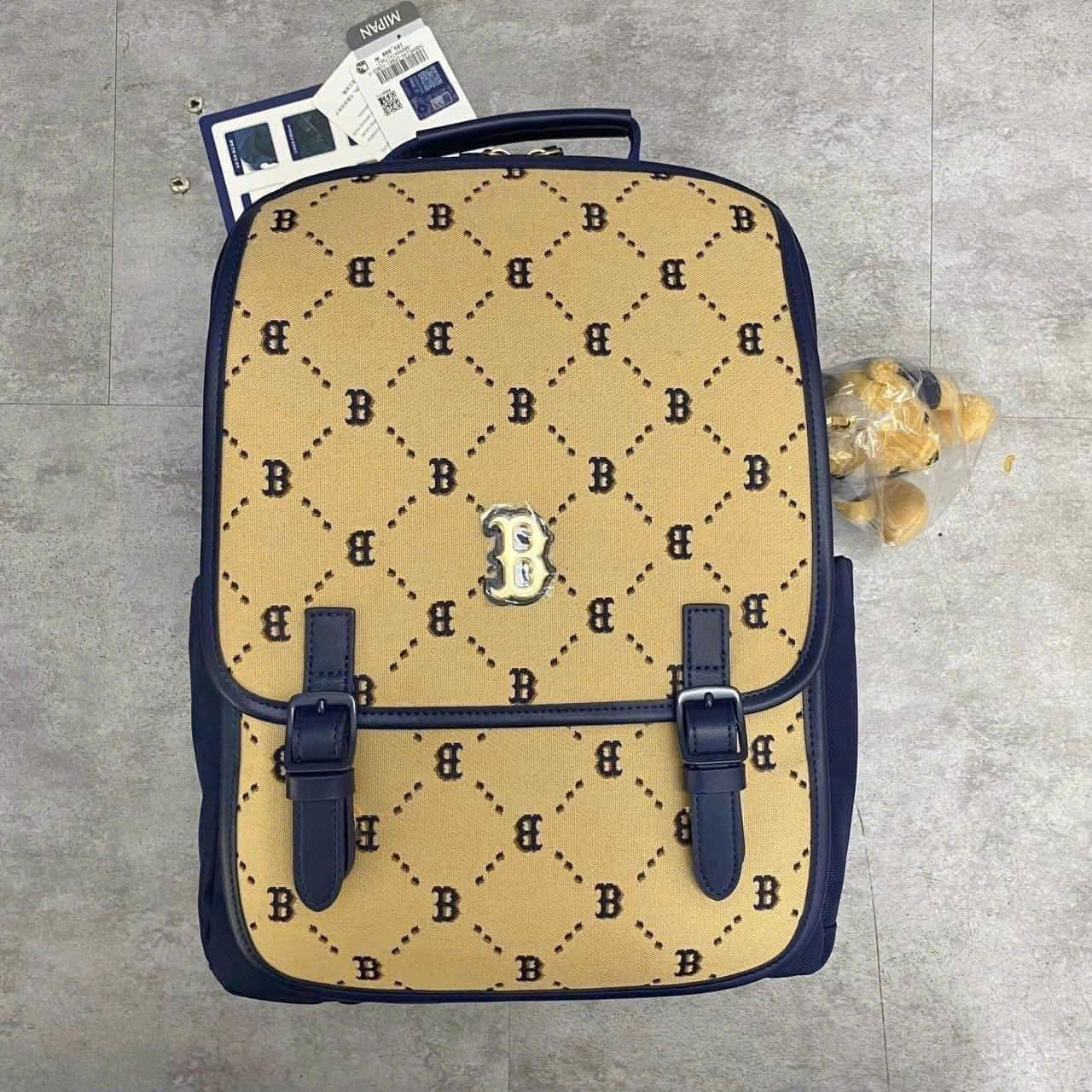  Balo MLB Korea - Diamond Monogram Jacquard Cute Bear Boston Beige - 7ABKMD24N-43BGS 