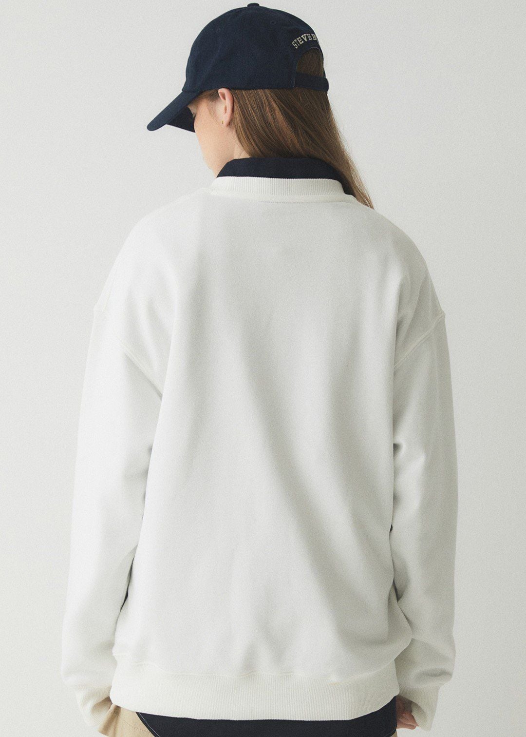  Áo Sweater WHOAU [Unisex] - Steve Patch Sweatshirt - WHMWE3923U 