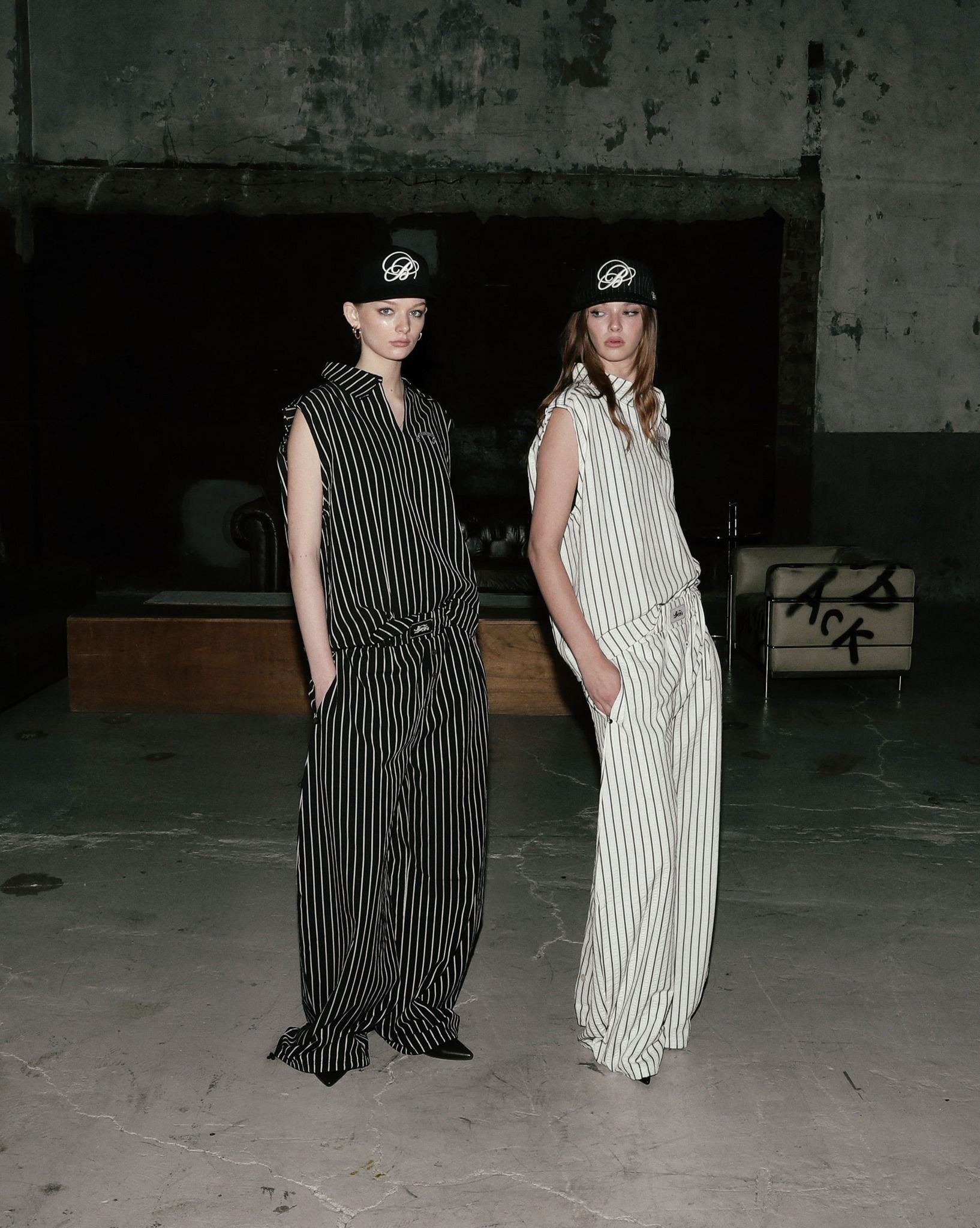  Quần Dài [Unisex] Badblood - [w-pts24-041] AJ Easy Pants - Black/Stripe 