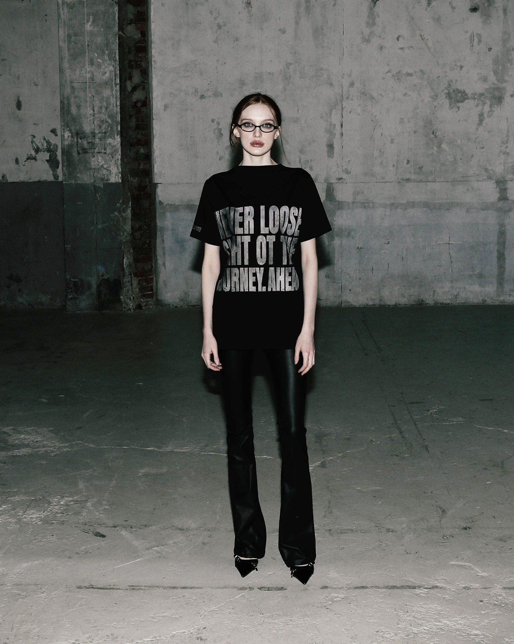  Áo Thun [Unisex] Badblood - [w-tee25-073] JOURNEY T-Shirt Dusty Black 