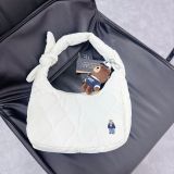  Túi Whoau - Steve Padded Ribbon Hobo Bag 