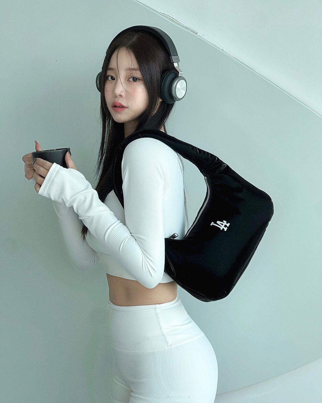  Túi Xách MLB Korea - Basic Luxle Leisure Hobo Bag LA Dodgers Black - 3ABQS044N-07BKS 