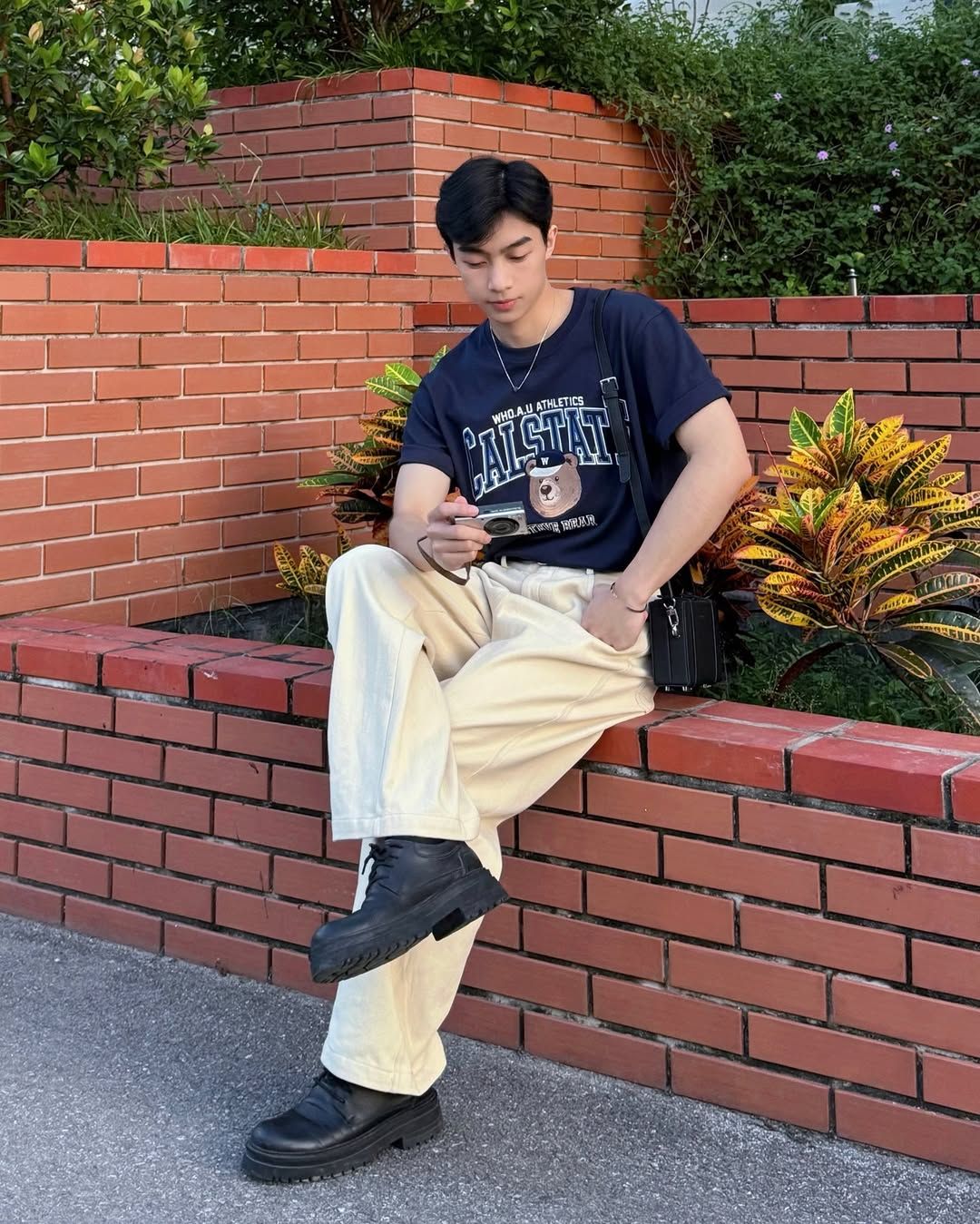  Áo Thun WHOAU [Unisex] - Steve Campus Patch - WHRPE2492U 