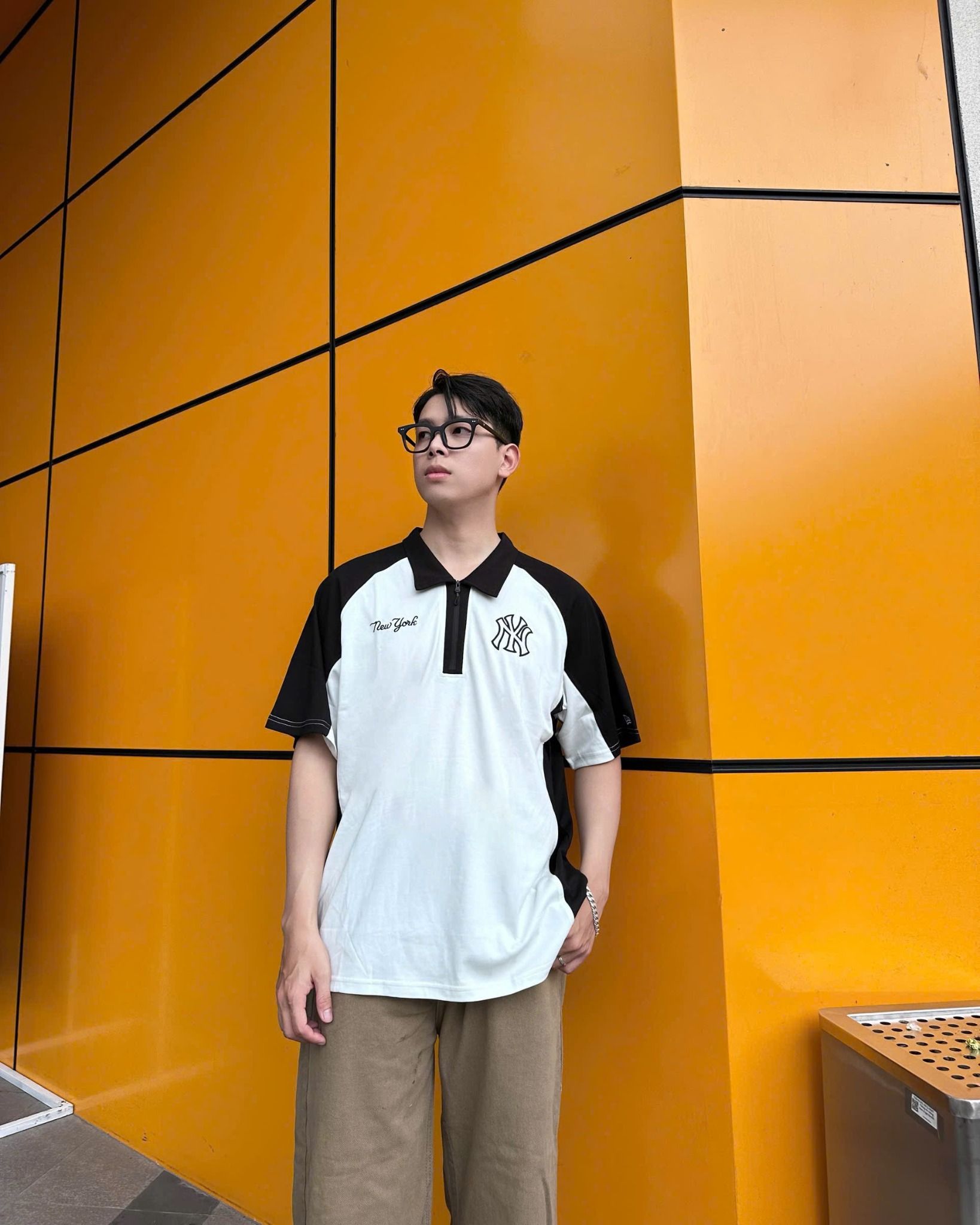  Áo Thun Polo New Era - [Unisex] NY Yankees Basic Zip Up Black/White 